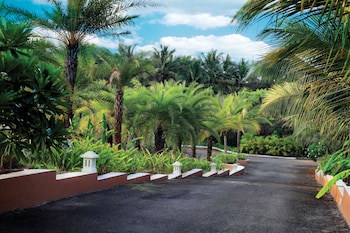 Blue Ocean The Fern Resort & Spa, Ganpatipule