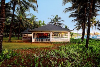 Blue Ocean The Fern Resort & Spa, Ganpatipule
