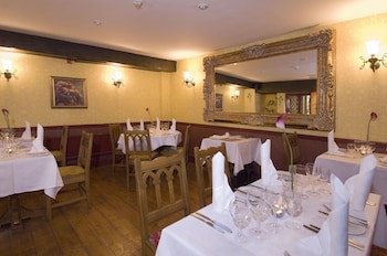 George & Pilgrims Hotel