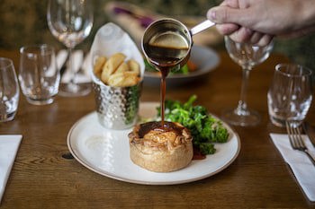 The Kings Arms And Royal Hotel, Godalming, Surrey
