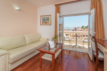 Hotel Trogir Palace