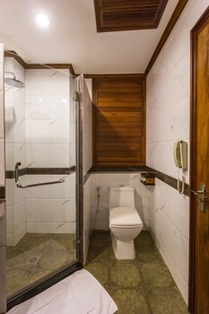 Empress Angkor Resort & Spa
