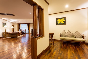 Empress Angkor Resort & Spa
