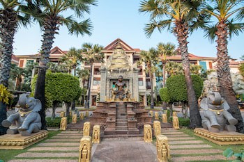 Empress Angkor Resort & Spa