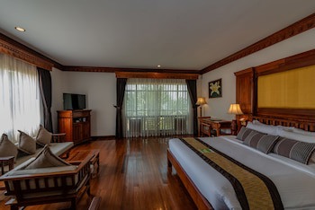 Empress Angkor Resort & Spa