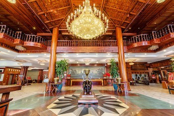 Empress Angkor Resort & Spa