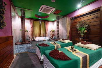 Empress Angkor Resort & Spa
