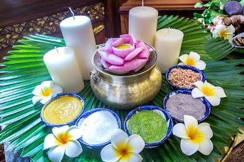 Empress Angkor Resort & Spa