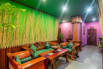 Empress Angkor Resort & Spa