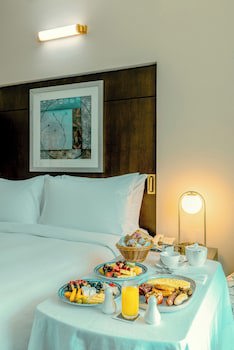 Time Oak Hotel & Suites fotoğrafı