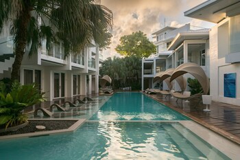 Astoria Boracay