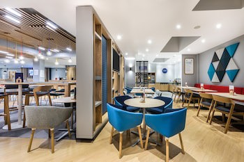 Holiday Inn Express London-Watford Junction, An Ihg Hotel