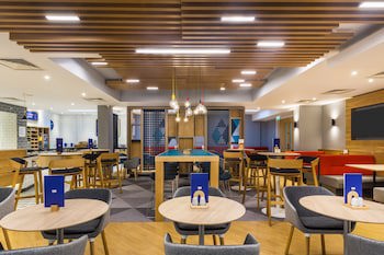 Holiday Inn Express London-Watford Junction, An Ihg Hotel