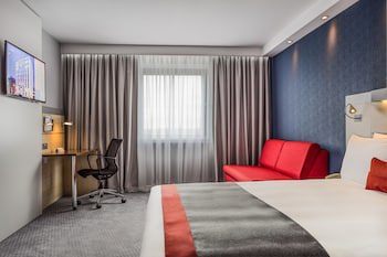 Holiday Inn Express London-Watford Junction, An Ihg Hotel