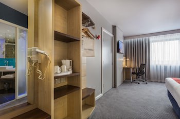 Holiday Inn Express London-Watford Junction, An Ihg Hotel