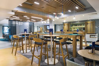 Holiday Inn Express London-Watford Junction, An Ihg Hotel