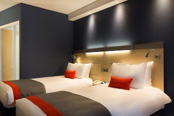 Holiday Inn Express London-Watford Junction, An Ihg Hotel