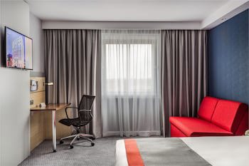 Holiday Inn Express London-Watford Junction, An Ihg Hotel