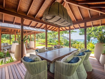 Four Seasons Resort Seychelles