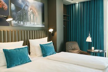 Motel One Berlin-KuDamm fotoğrafı
