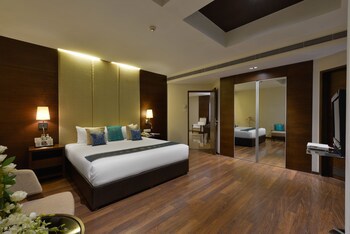 Grand Mercure Vadodara Surya Palace Hotel