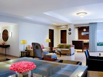 Grand Mercure Vadodara Surya Palace Hotel