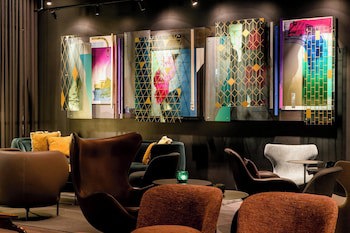 Motel One Berlin-Hackescher Markt fotoğrafı