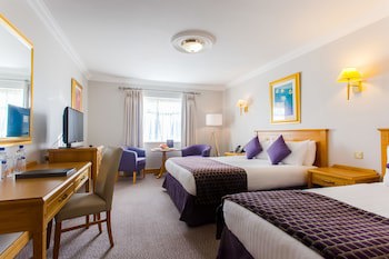 Ashdown Park Hotel