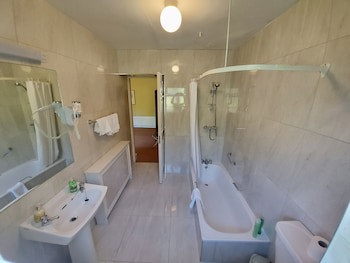 Belvedere Lodge