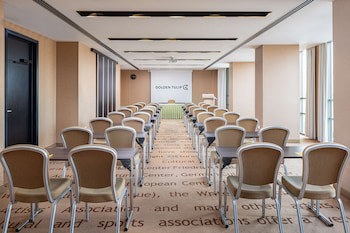 Golden Tulip Ana Tower Sibiu
