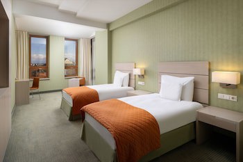 Golden Tulip Ana Tower Sibiu