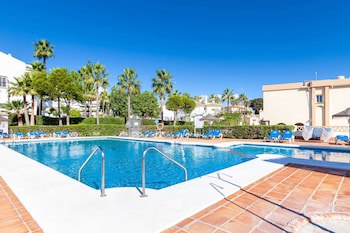 Ramada Hotel & Suites By Wyndham Costa Del Sol