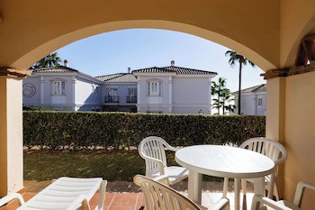 Ramada Hotel & Suites By Wyndham Costa Del Sol