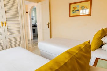 Ramada Hotel & Suites By Wyndham Costa Del Sol