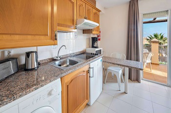 Ramada Hotel & Suites By Wyndham Costa Del Sol