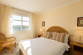 Ramada Hotel & Suites By Wyndham Costa Del Sol