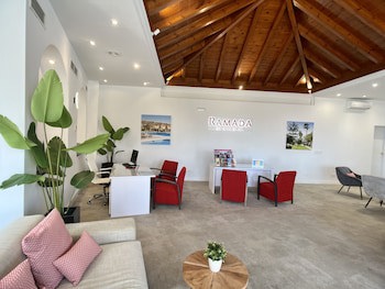 Ramada Hotel & Suites By Wyndham Costa Del Sol