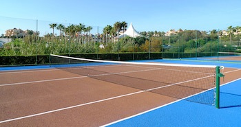 Ramada Hotel & Suites By Wyndham Costa Del Sol