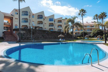 Ramada Hotel & Suites By Wyndham Costa Del Sol