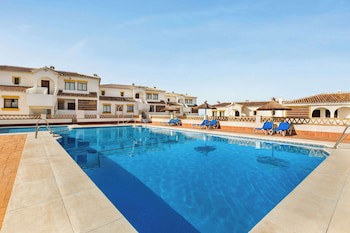 Ramada Hotel & Suites By Wyndham Costa Del Sol