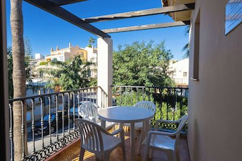 Ramada Hotel & Suites By Wyndham Costa Del Sol