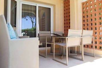 Ramada Hotel & Suites By Wyndham Costa Del Sol