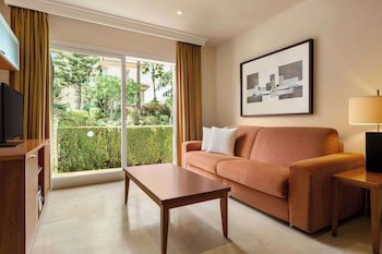 Ramada Hotel & Suites By Wyndham Costa Del Sol