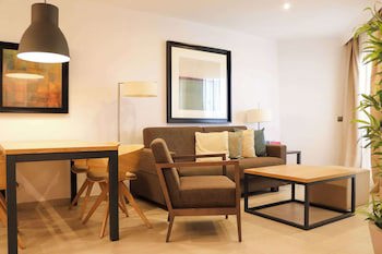 Ramada Hotel & Suites By Wyndham Costa Del Sol