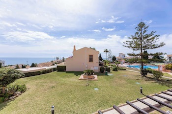 Ramada Hotel & Suites By Wyndham Costa Del Sol