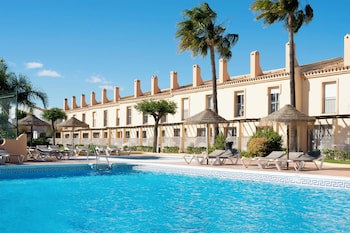Ramada Hotel & Suites By Wyndham Costa Del Sol