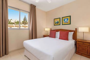 Ramada Hotel & Suites By Wyndham Costa Del Sol