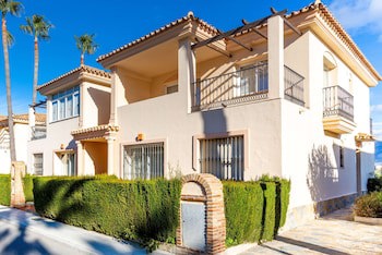 Ramada Hotel & Suites By Wyndham Costa Del Sol