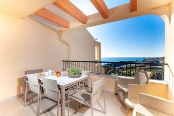 Ramada Hotel & Suites By Wyndham Costa Del Sol
