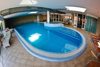Echo Residence All Suite Hotel